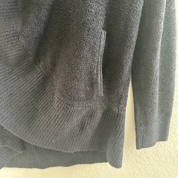 Barefoot dreams From Circle Cardigan in black - Picture 6 of 9
